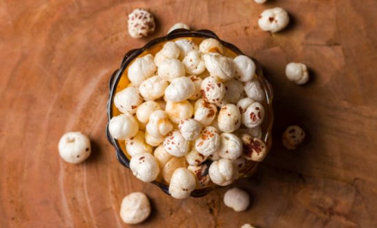 makhana is lotus seeds or fox nuts used to preparing various foods in India. makhana is lotus seeds or fox nuts used to preparing various foods in India.